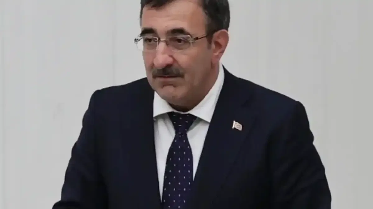 Cevdet Yılmaz: Mekke Ortak Savunma Anlaşması bölgesel güvenliğe katkı sağlayacak