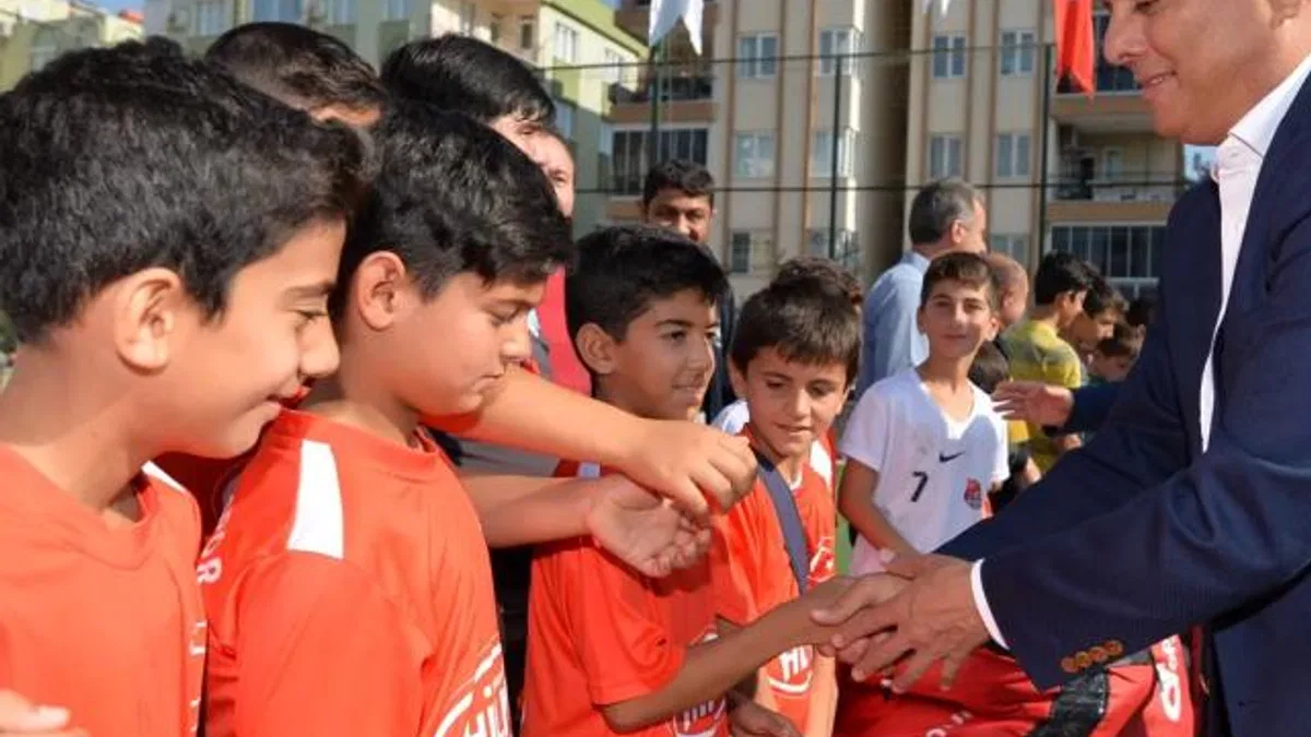 Antalya Muratpaşa’dan Amatör’e büyük destek