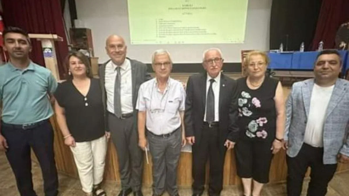 İzmir Foça’da Kent Konseyi’nde ‘Acar’ dönemi