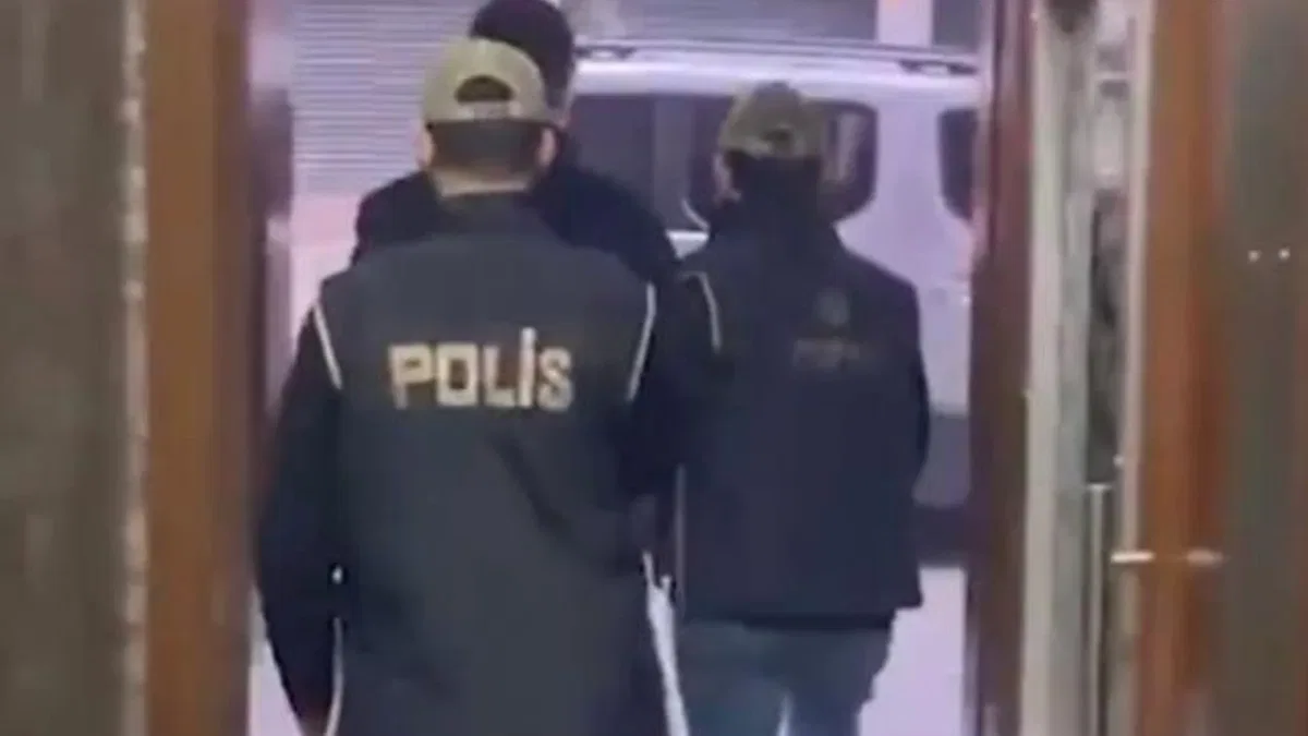 29 ilde FETÖ’ye 93 ‘Kıskaç’!