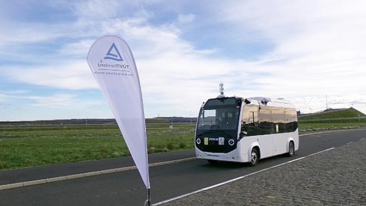 Otokar’ın otonom e-Centro’su TÜV Rheinland testlerini başarıyla geçti