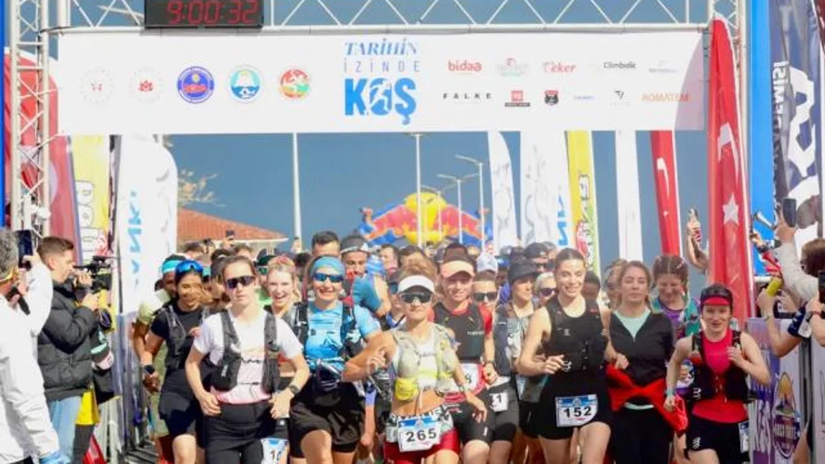 Mudanya’da 19 Mayıs’a özel koşu… 367 sporcu doğa ve tarihin izinde koştu