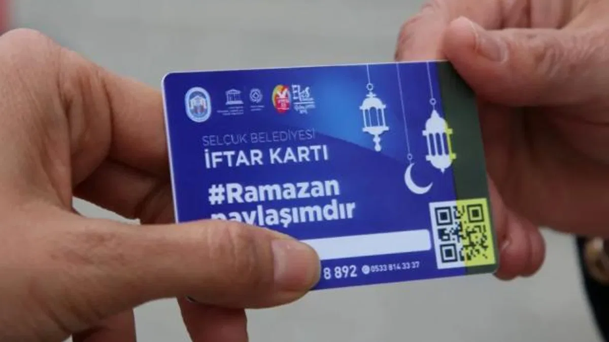 İzmir Efes Selçuk’ta ‘İftar Kart’ dayanışması