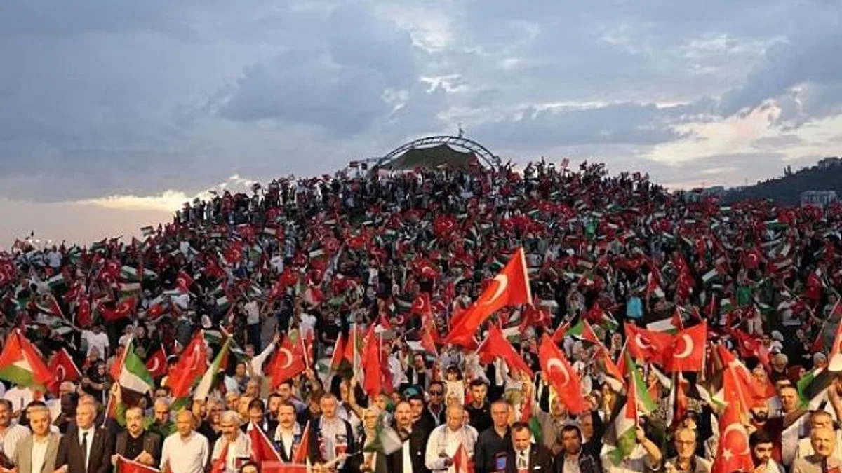 Büyükakın: Gazze’de tüm değerler yok edildi