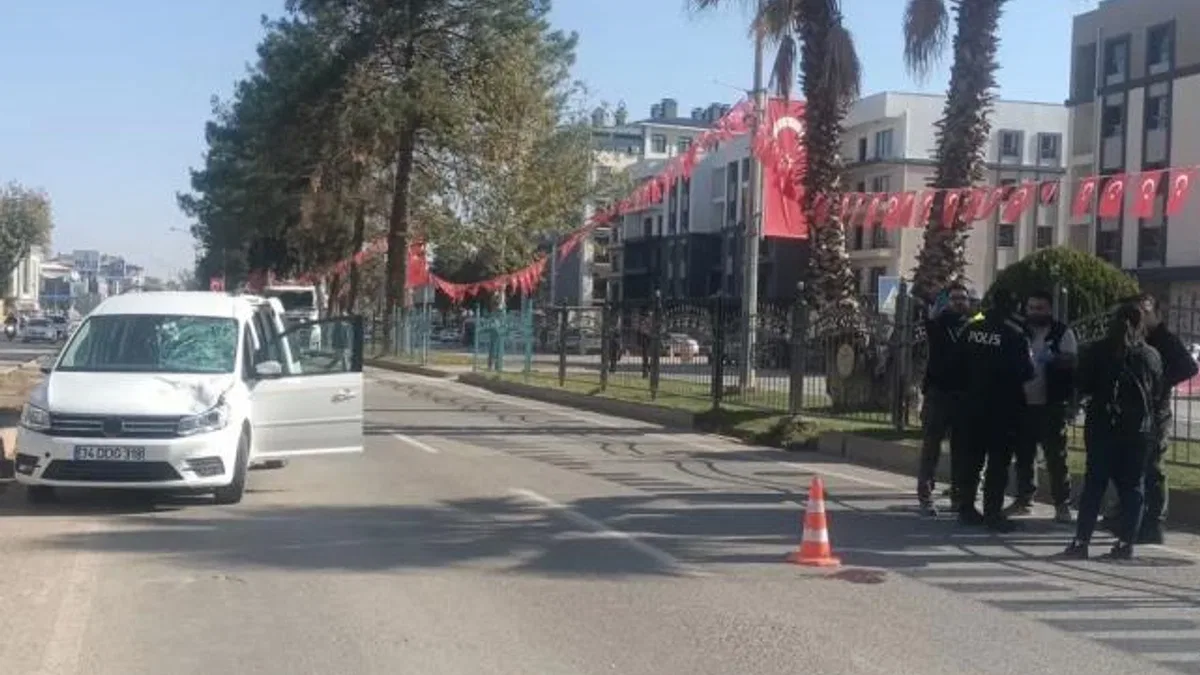 Adıyaman’ın sevilen ismi ‘Emel Abla’ trafik kazasında ağır yaralandı