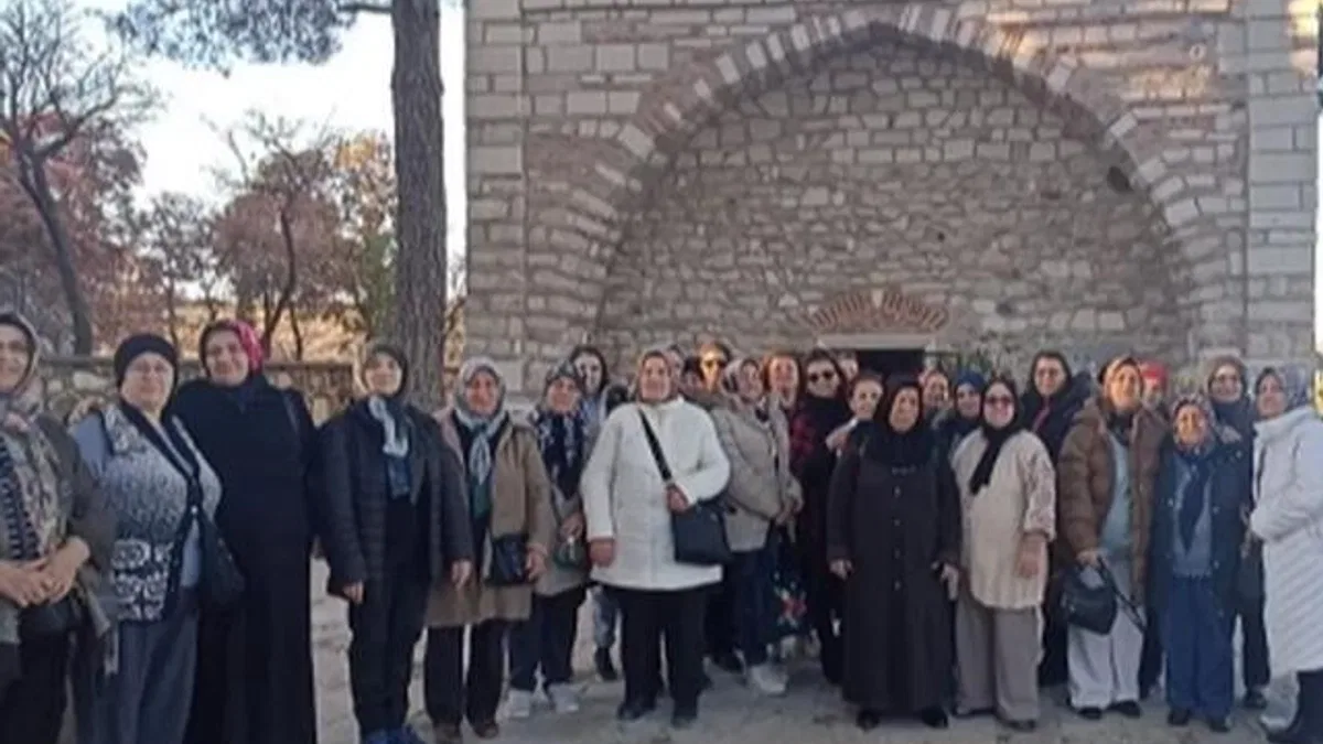 Manisalı Kadınlar ‘adım adım’ Kula’yı gezdi