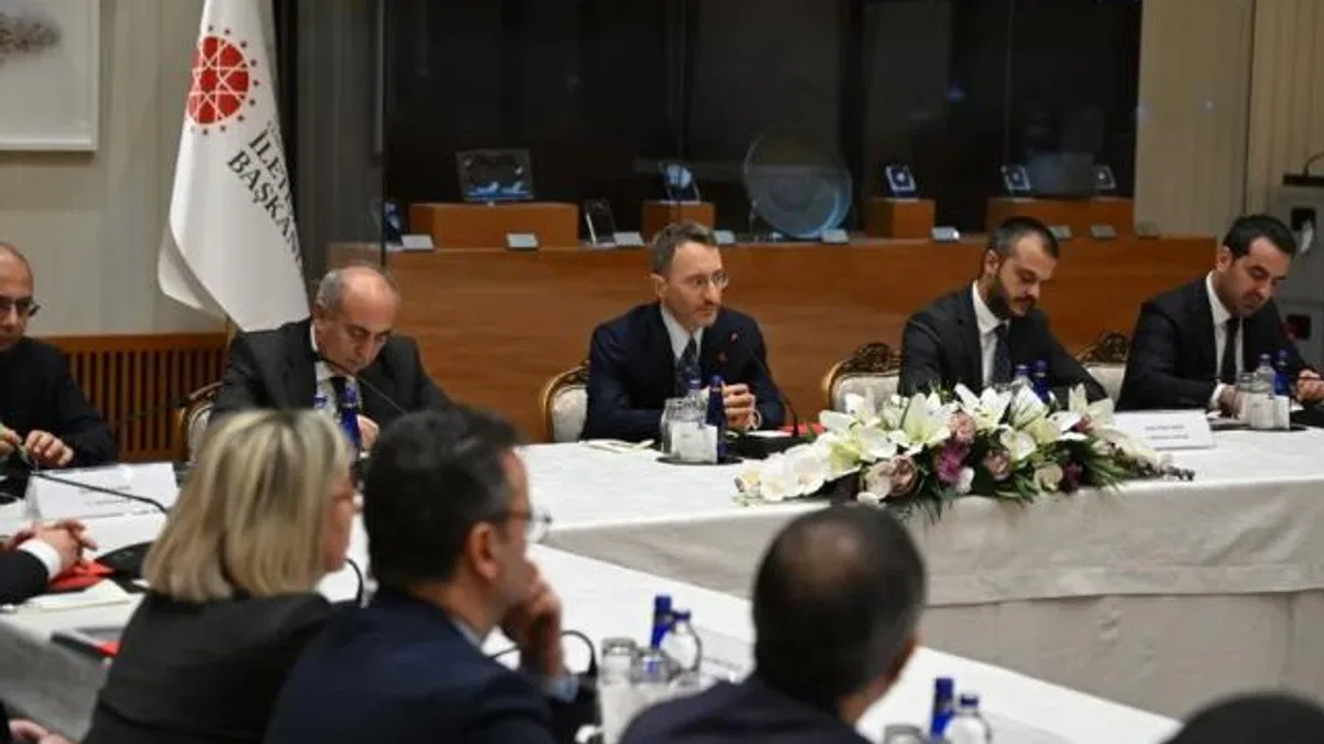 Bakanlıkların basın müşavirleriyle ‘İletişim’ buluşması