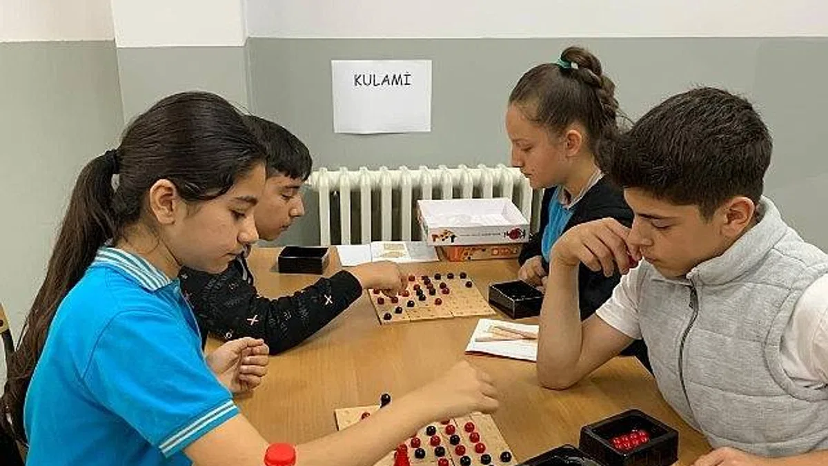 ‘Minik Eller Büyük Hayaller’ Projesi