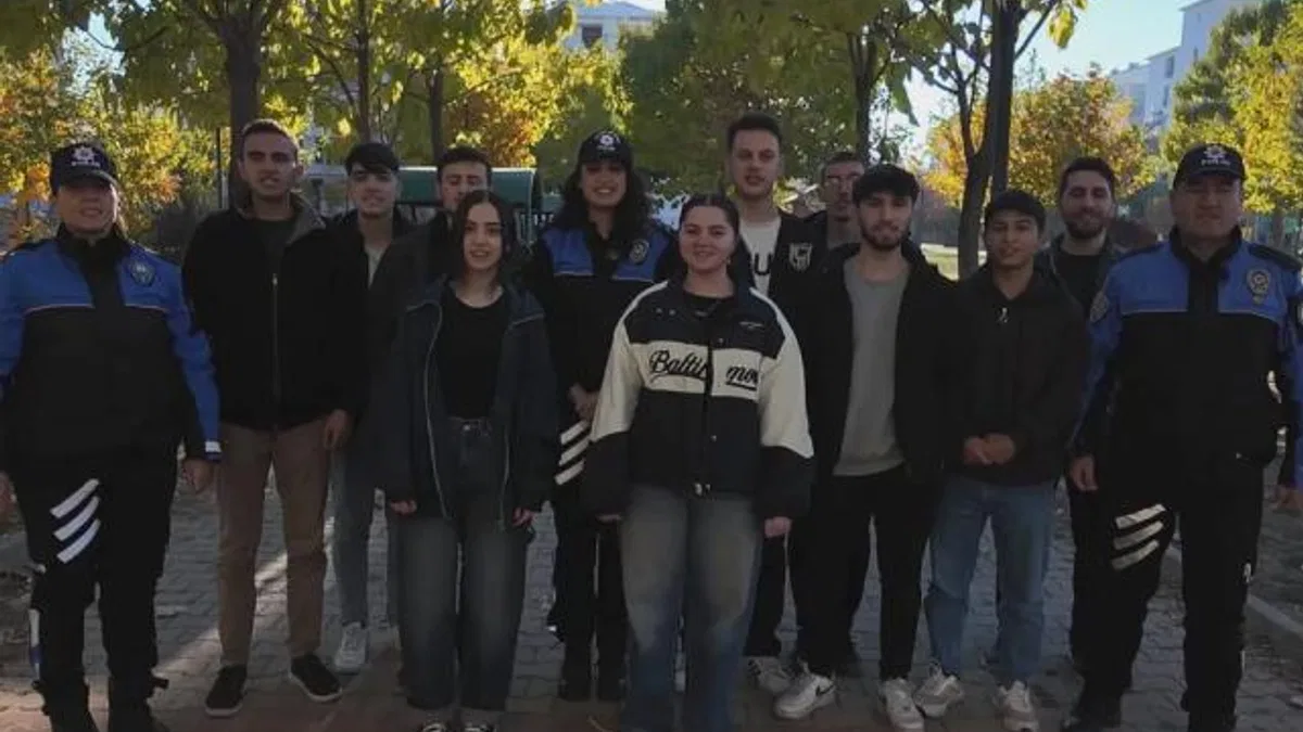 Bingöl polisinden kanser tedavisi gören öğrenciye moral