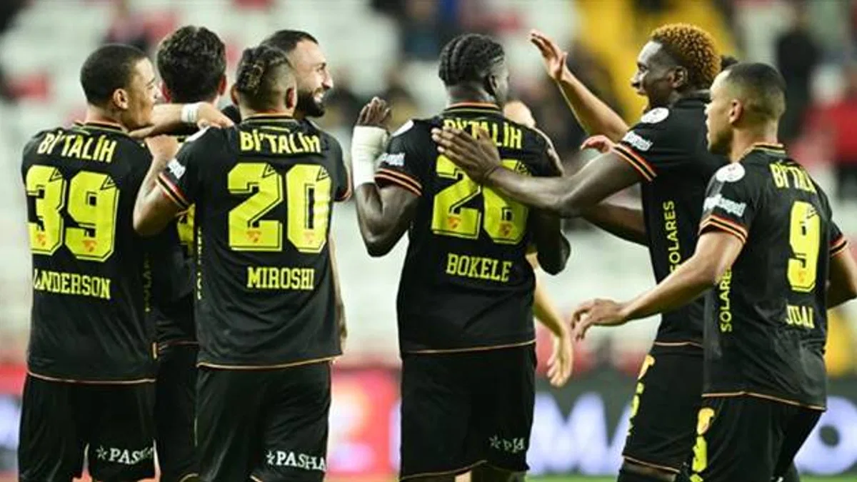 Hesap.com Antalyaspor 1-2 Göztepe (Maç Sonucu)