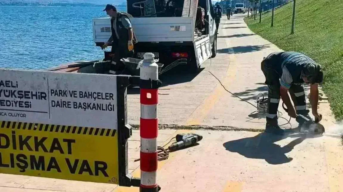 Kocaeli Büyükşehir bakım onarımı Değirmendere’de sürdürüyor