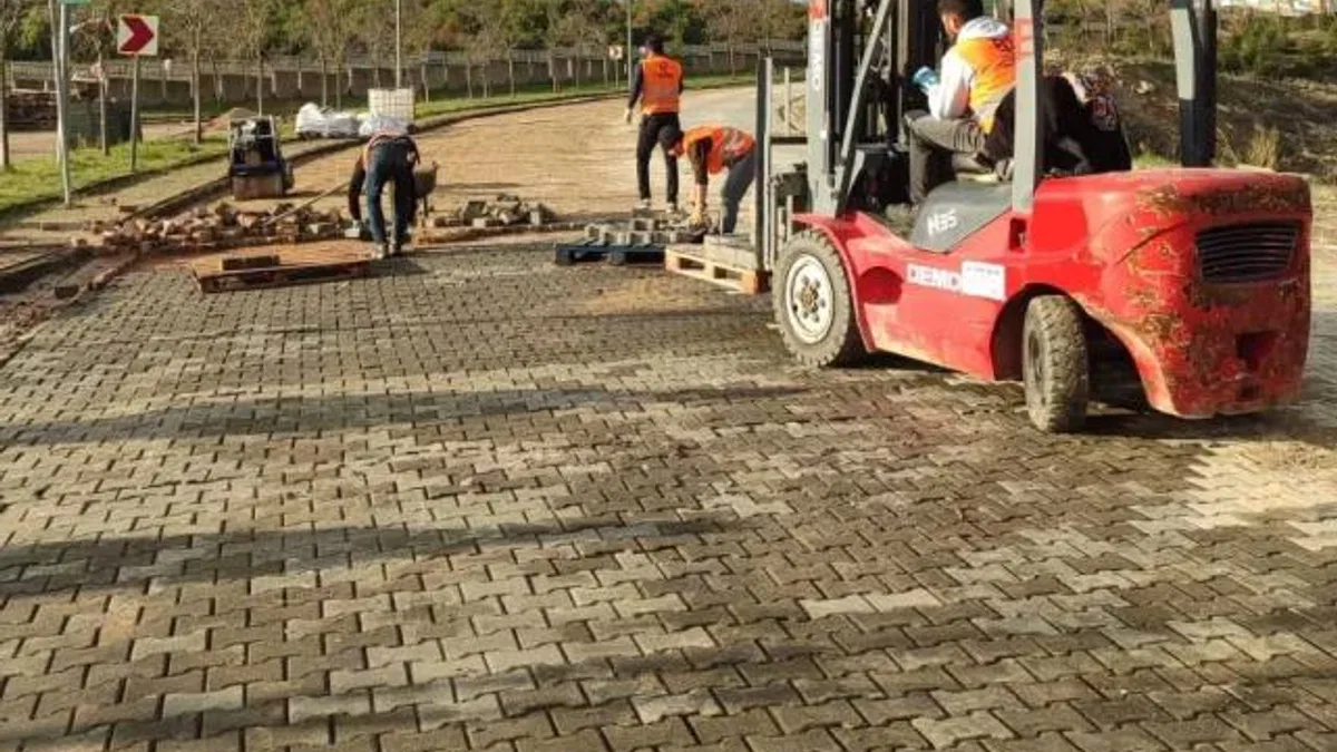 Kocaeli’de kilit parke taşlarıdöşendi