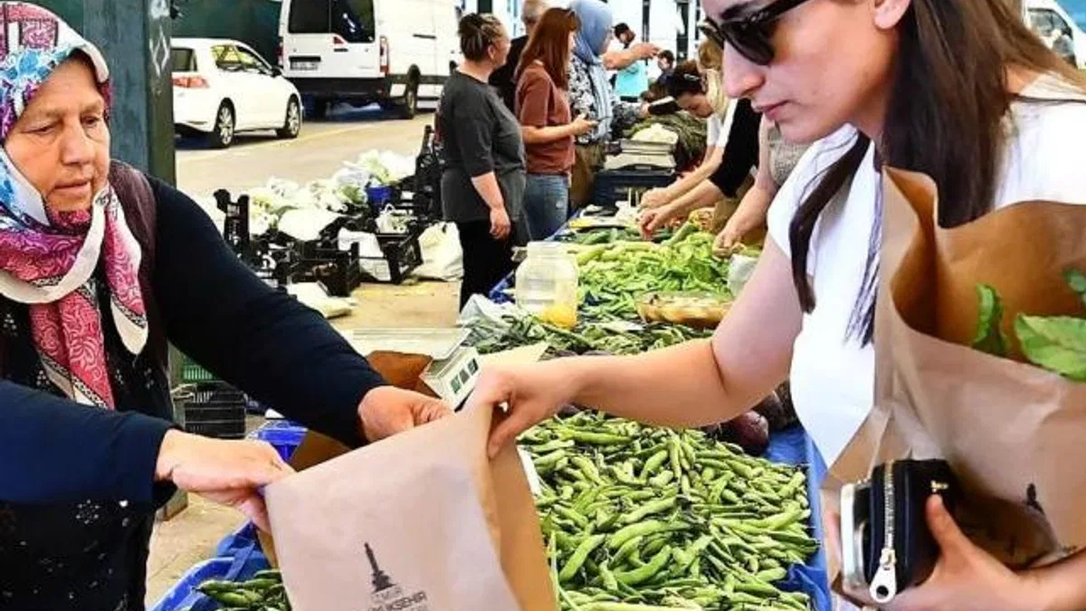 Tarladan sofraya uzanan başarı öyküsü: Ekopazar İzmir