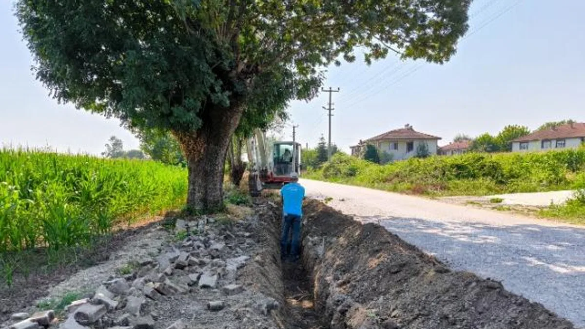 Sakarya’da 2 mahalle daha Büyükşehir’in altyapı hizmetiyle buluşuyor
