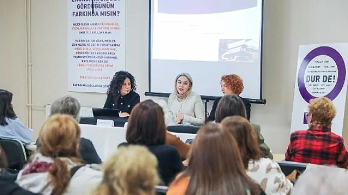 Buca’da “Kadına Yönelik Şiddet ve Toplumsal Cinsiyet” paneli