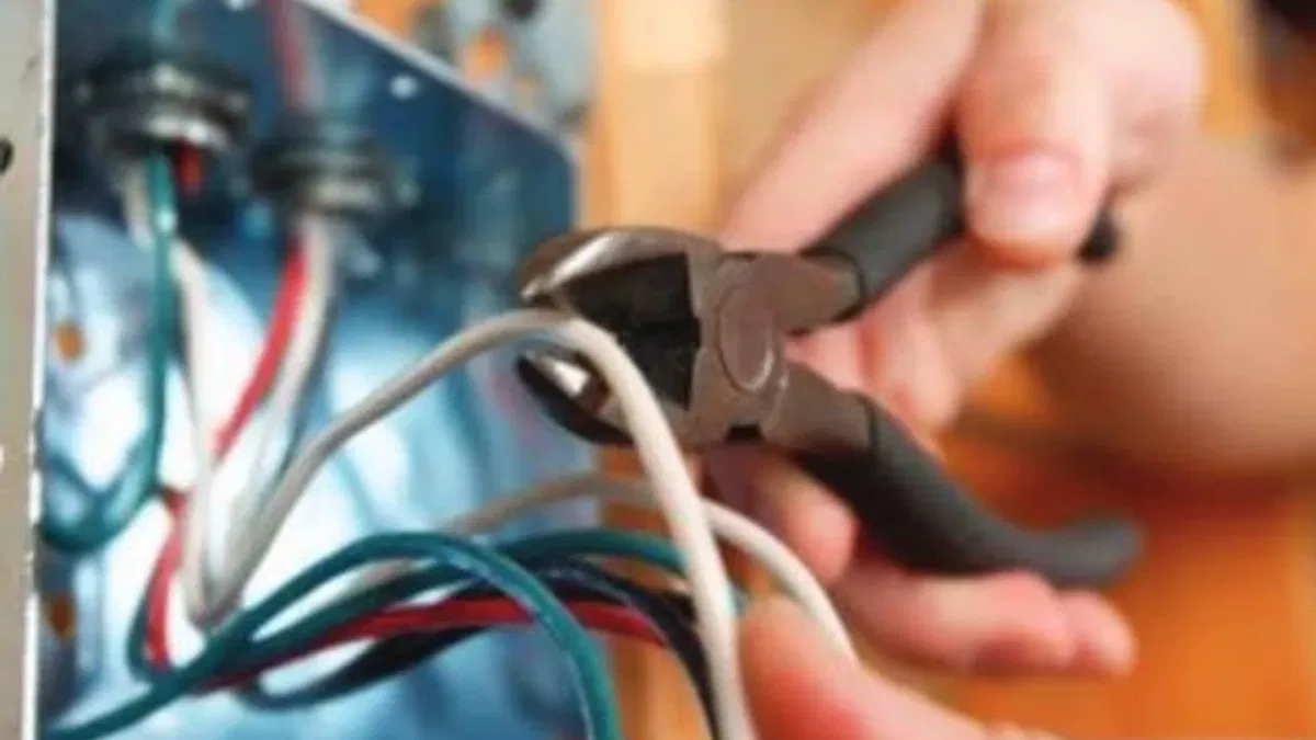 Elektrik fen adamlarının yetki ve sorumlulukları netleşti