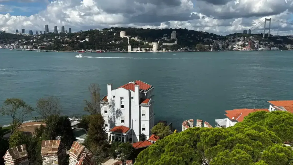 Maltepeli büyükler tarihi mekanları ve kültürel mirasları gezdi