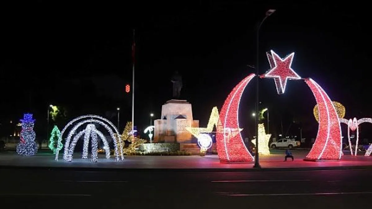 Muğla Büyükşehir’in Süslemeleriyle Muğla Işıl Işıl