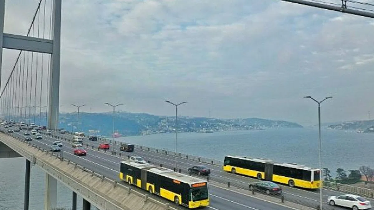 İBB’nin bağlı kuruluşu İETT, İstanbul’un toplu ulaşımında birçok farklı alanda iyileştirmeler gerçekleştirmeye devam ediyor