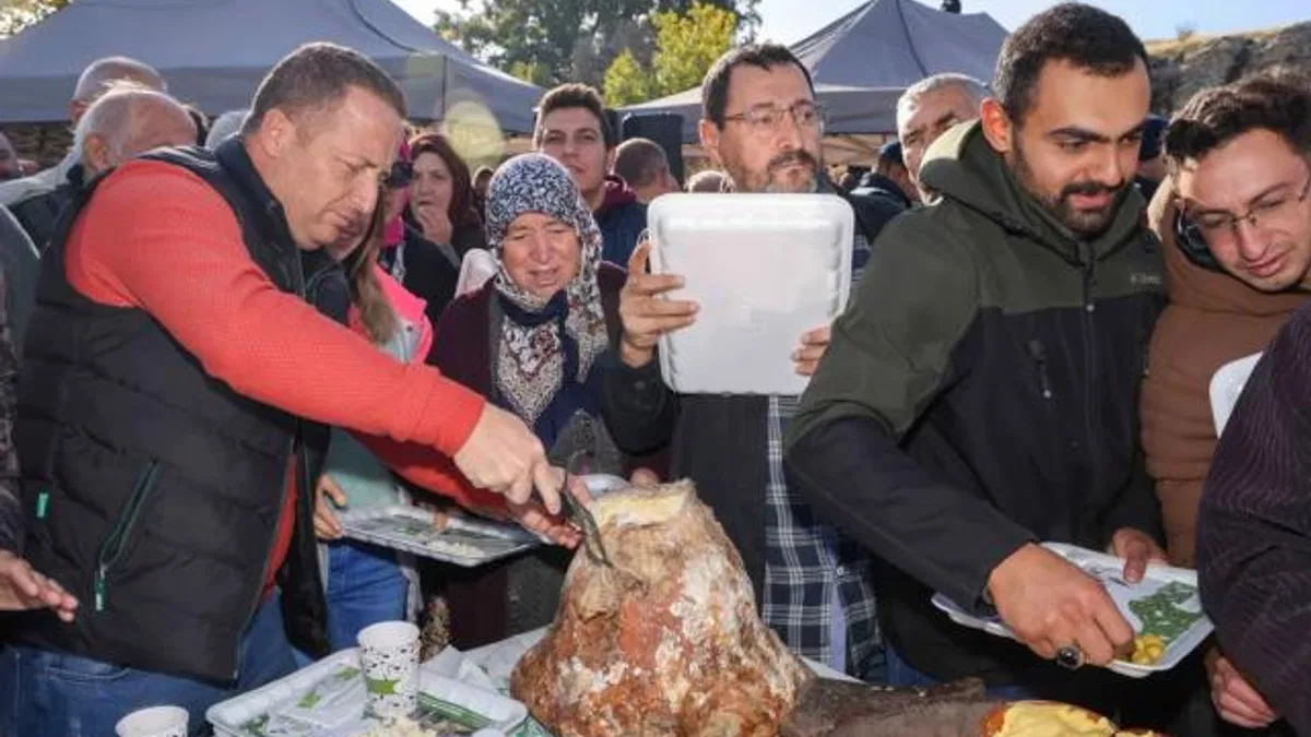 Konya Meram’ın geleneği lezzet şölenine dönüştü