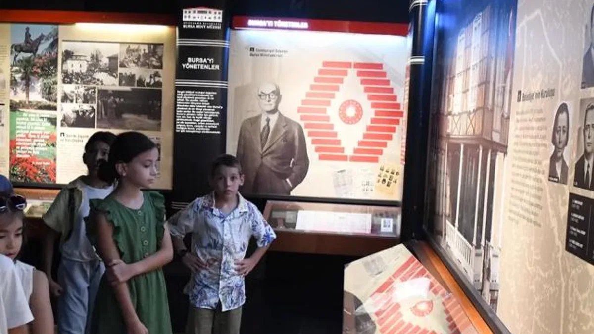 Minikler Bursa Kent Müzesi’nde tarihe yolculuk yaptı