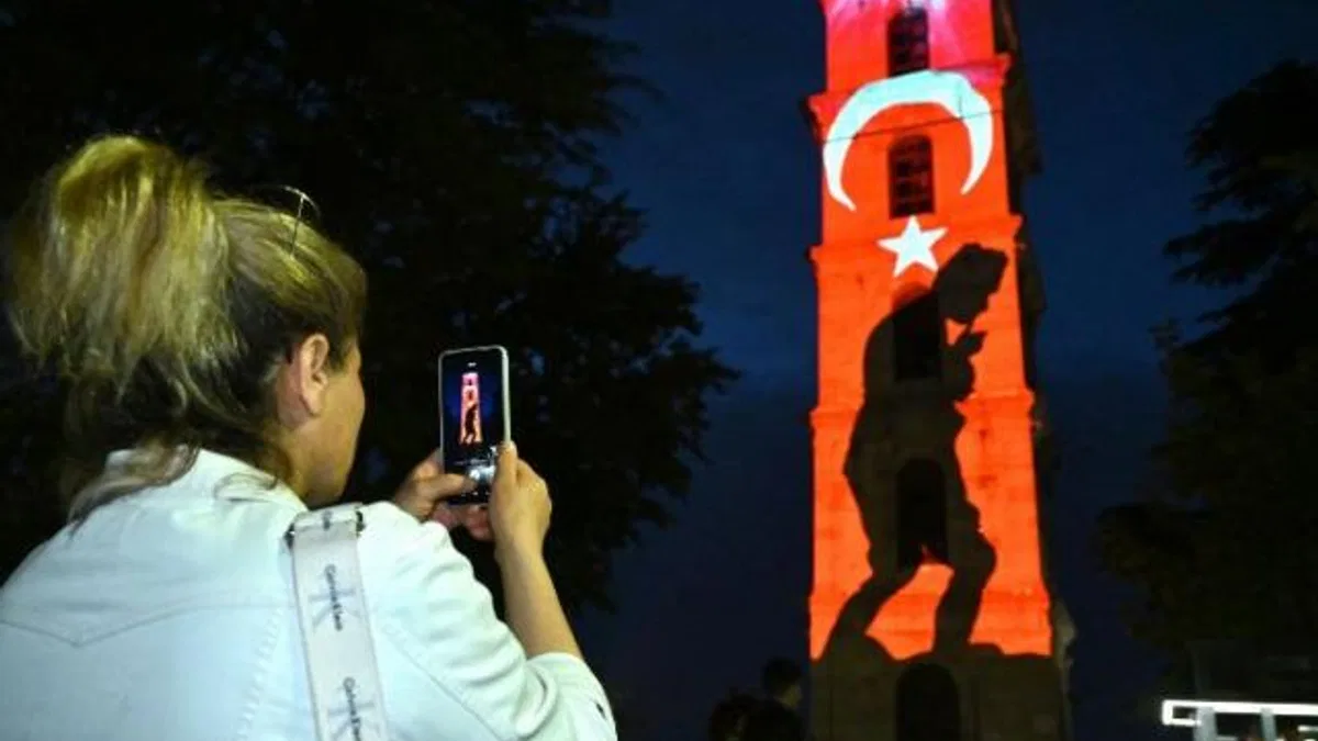 Bursa coşkuyu ruhuna uygun kutladı