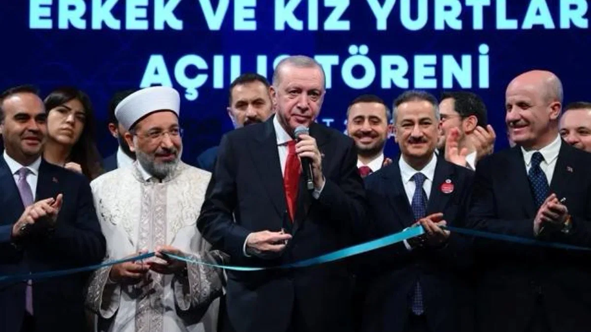 Erdoğan: Üniversitelerimiz Türkiye’nin vizyon merkezi olmalı