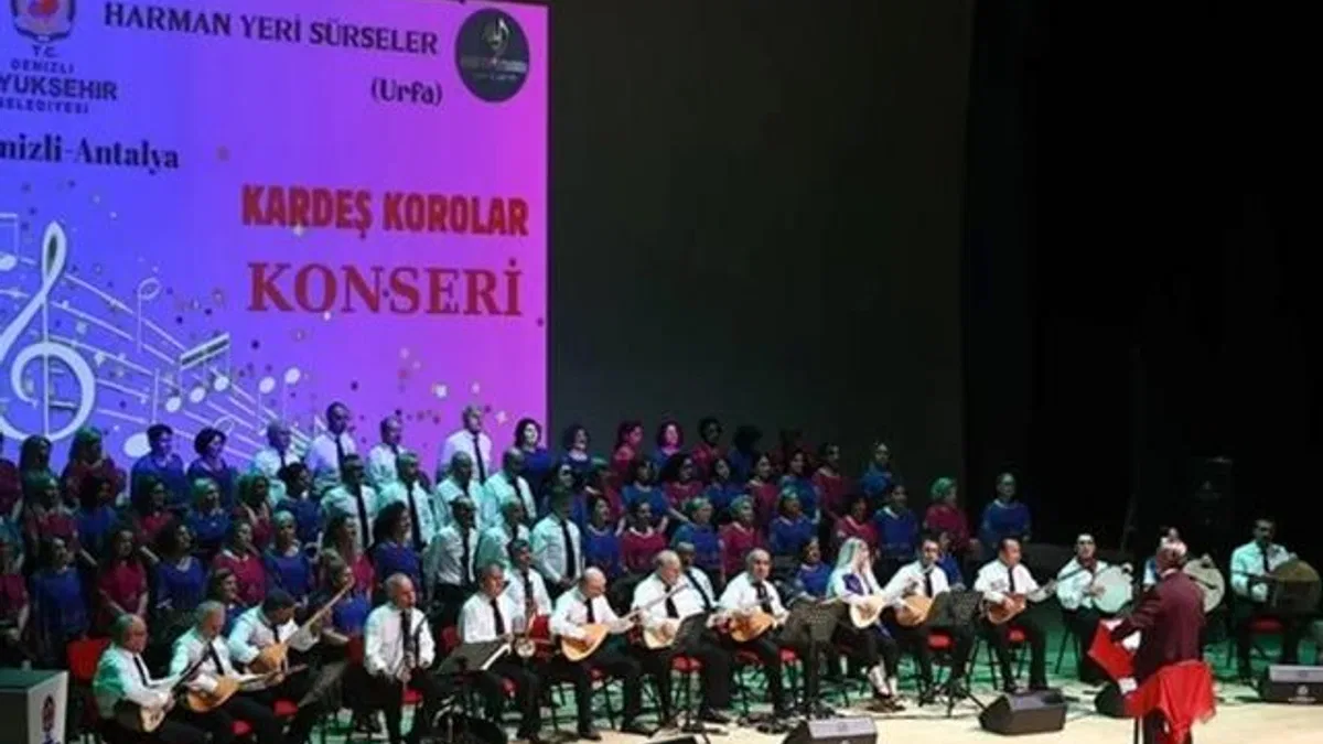 Denizli’de sanatseverlere ‘Kardeş Korolar Konseri’