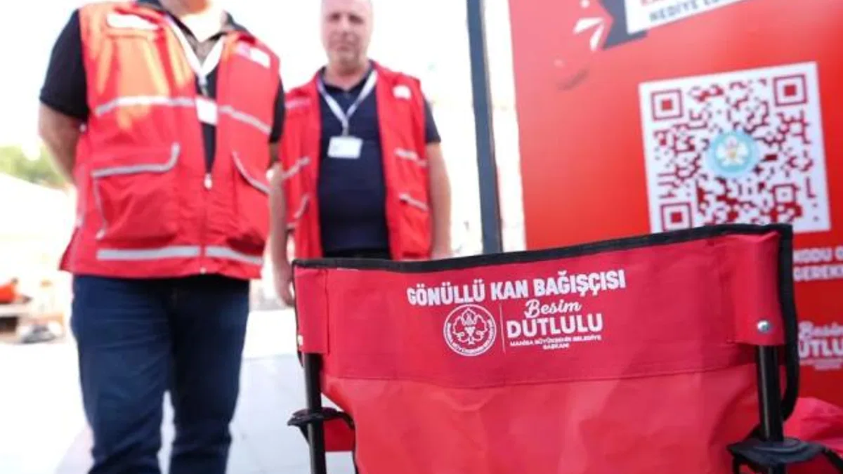 Manisa’da kamp sandalyesi hediyeli kan bağışı