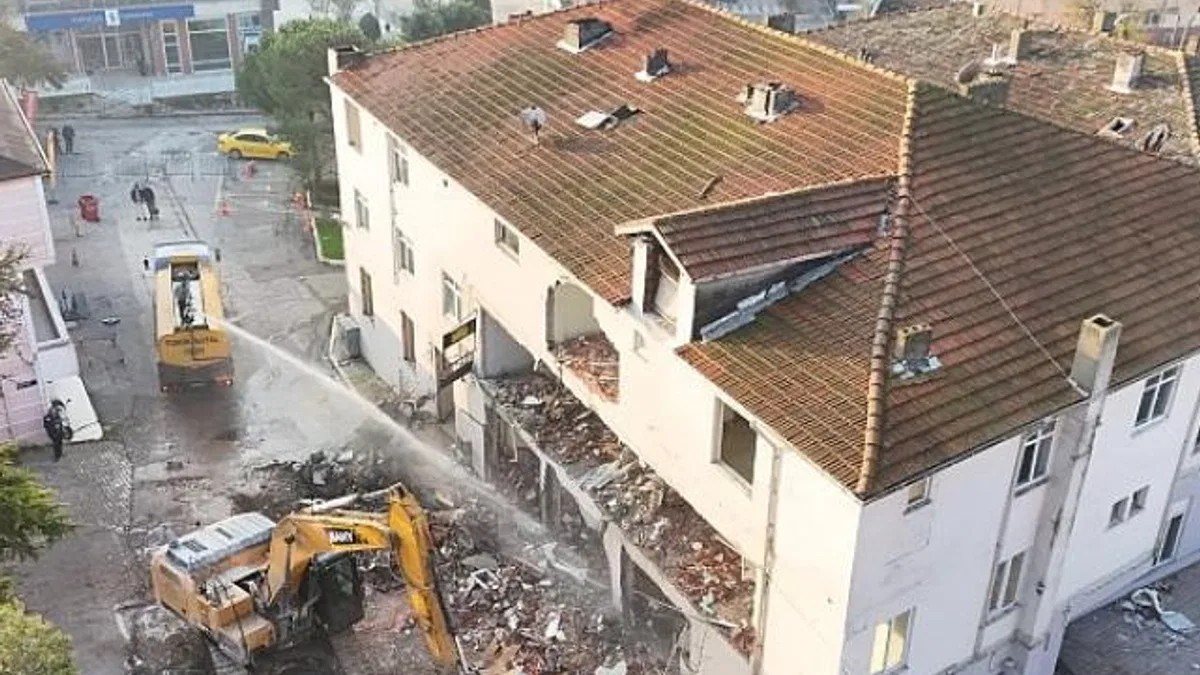 Kandıra Belediyesi Kentsel Yenileme Çalışmasında İlk Adımı Attı.