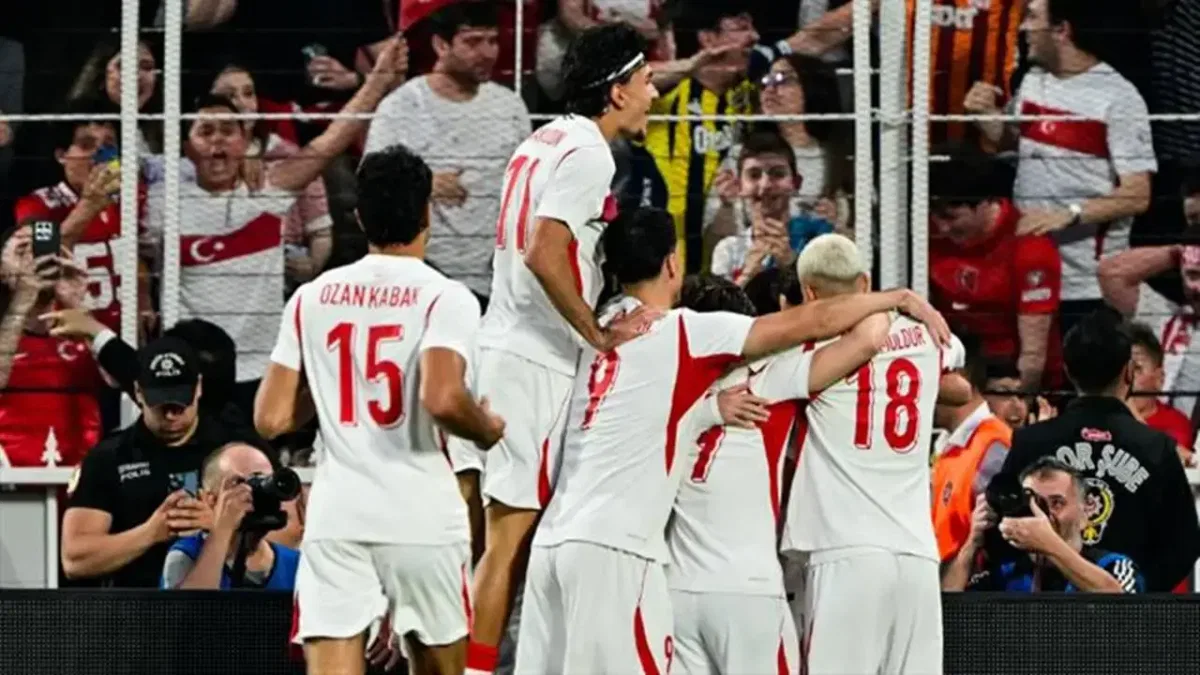 Türkiye 4-0 Makedonya (Maç Sonucu) Bizim çocuklar şov yaptı!
