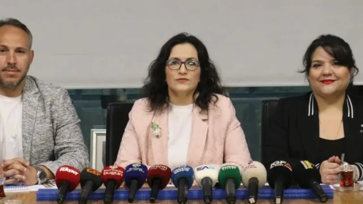 ”Sağlıklı çevre için doğa karşıtı politikalar son bulsun”