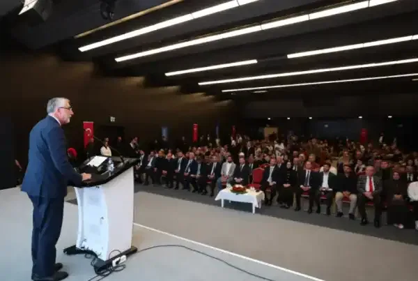 Arnavutköy istihdam merkezi çalışmaları yerinde incelendi