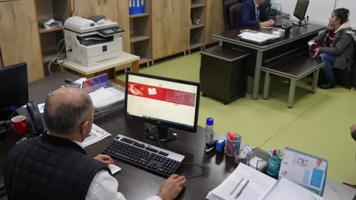 Mavi Masa-İŞKUR, binlerce Çayırovalıyı işe yönlendirdi
