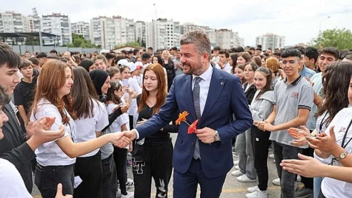 Buca’nın eğitim kimliği Dijital Dershane ile güçleniyor