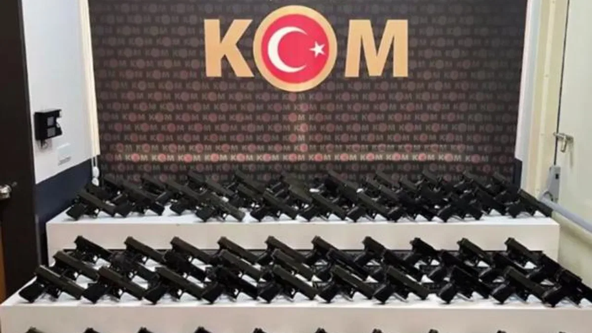 Afyonkarahisar’da binlerce silah ele geçirildi
