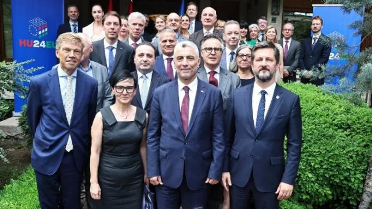 Bakan Bolat, AB’li Büyükelçilerle buluştu