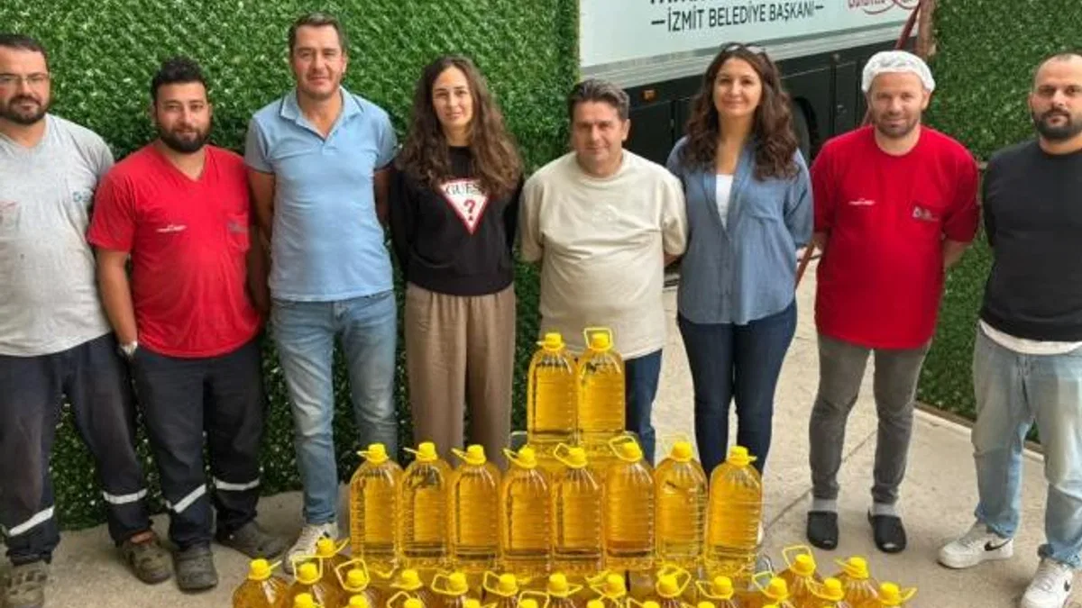 İzmit’te 335 litre yağ Aşevi’ne teslim edildi