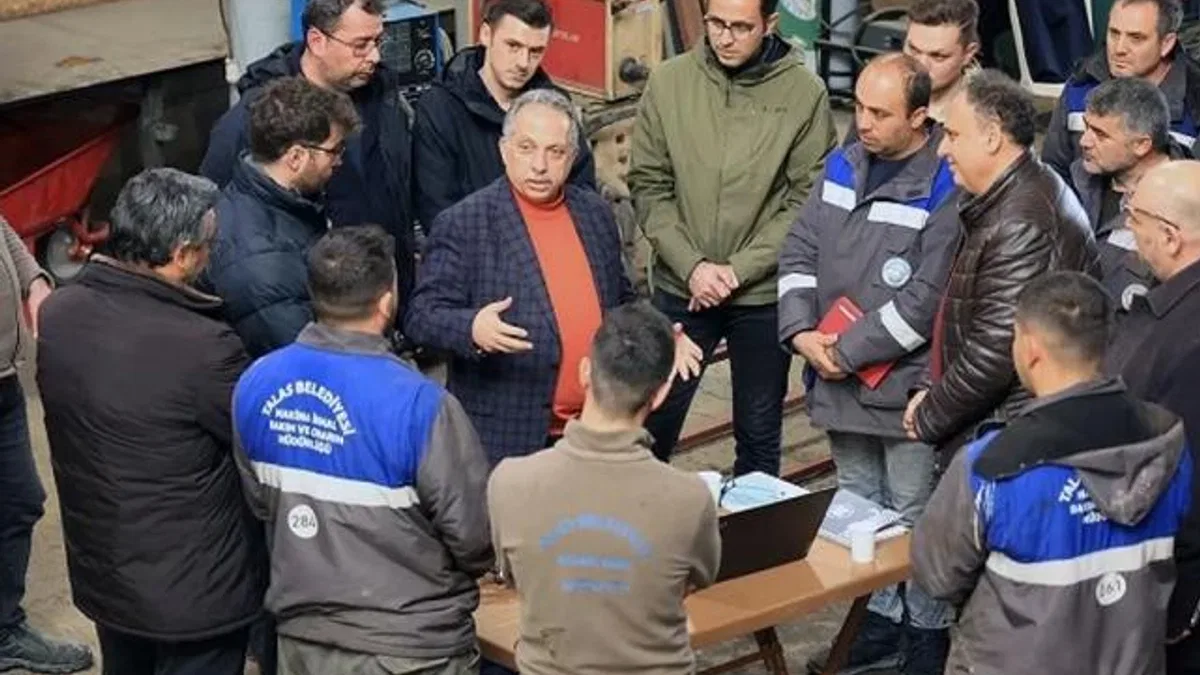 Kayseri Talas’ta asfalta yama