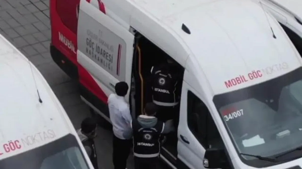 İçişleri’nden düzensiz göçmene Kalkan!