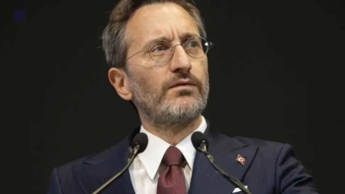 Fahrettin Altun: Dezenformasyona karşı duyarlı olalım!