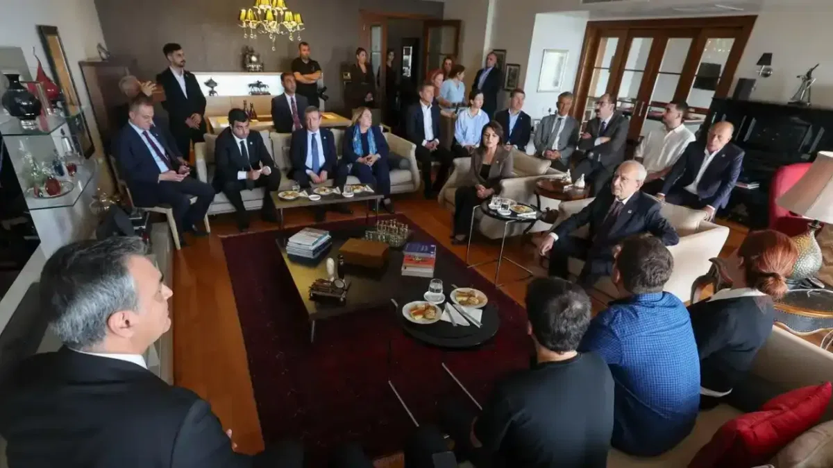 Kılıçdaroğlu’ndan Mersin’de ziyaretler