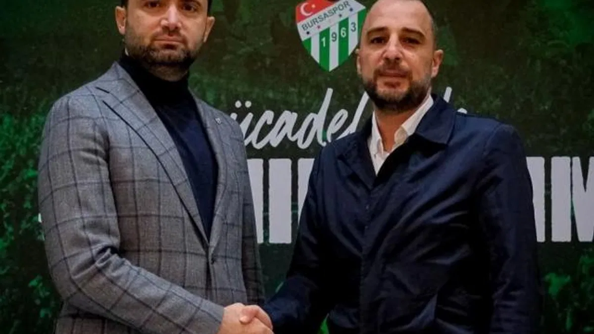 Bursaspor, Adem Çağlayan ile el sıkıştı!