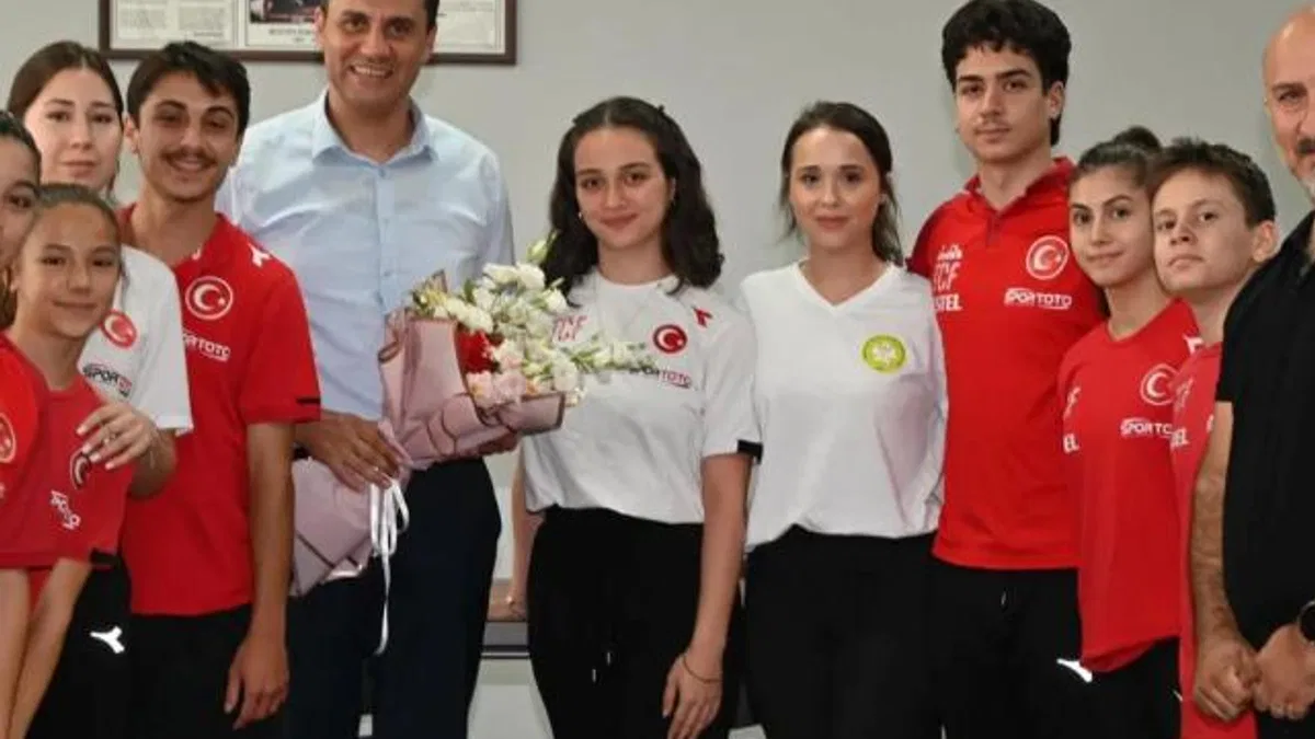 Manisa’da Başkan Zeyrek milli sporcularla buluştu
