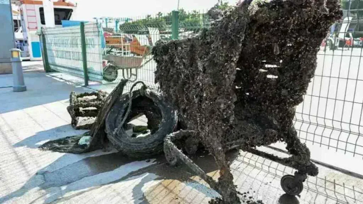 Mersin’de Dünya Çevre Haftası’nda deniz tabanı temizliği