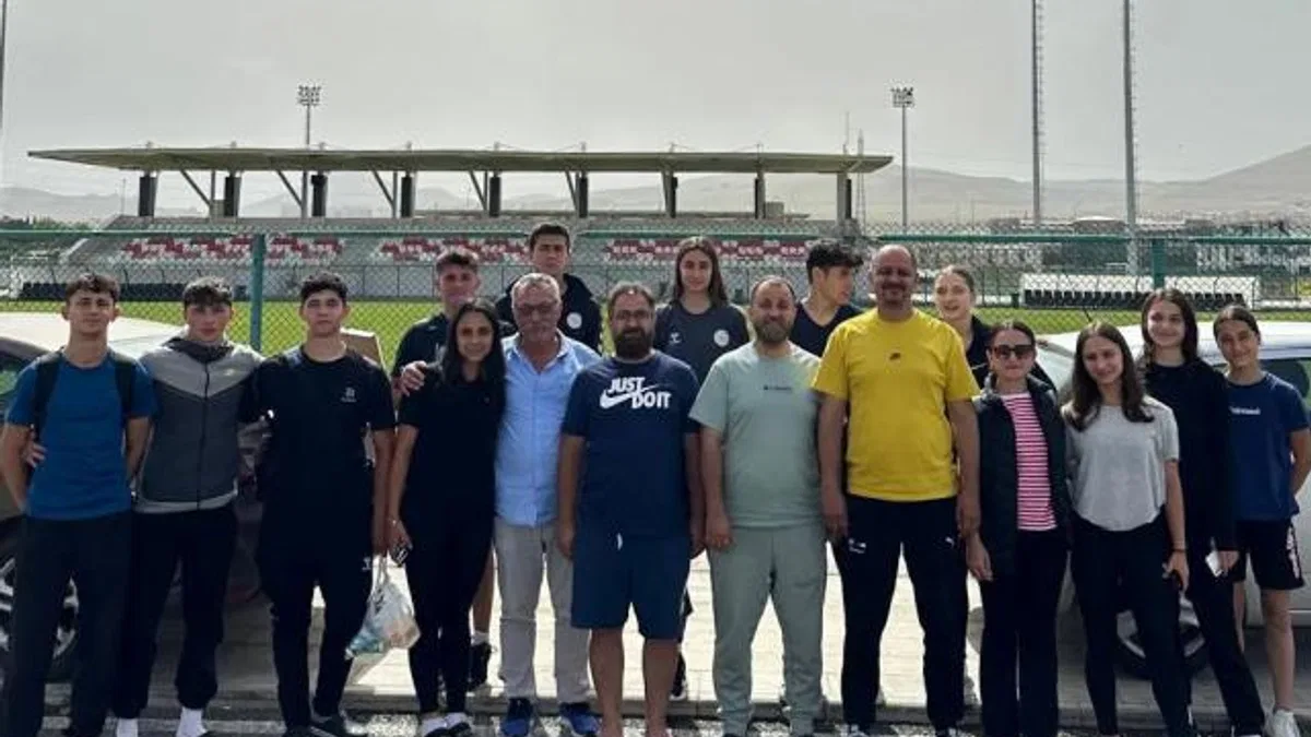 Sakarya’nın yıldız sporcularına 1. Lig bileti