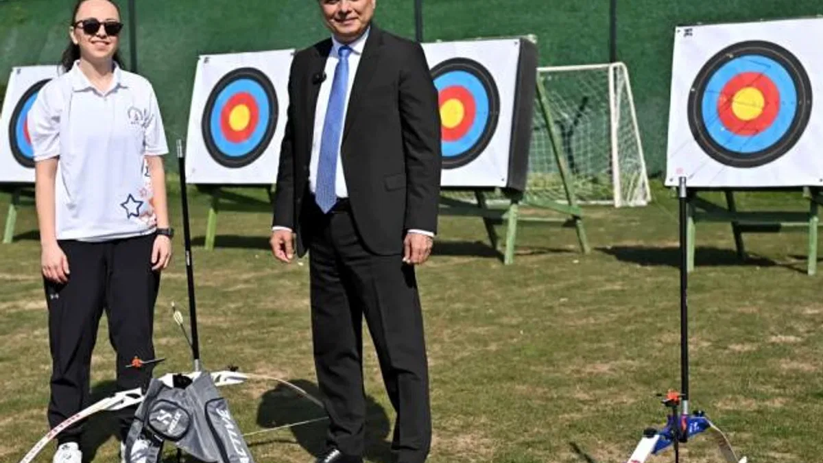 Başkan Uysal gençleri okçuluk eğitimine davet etti