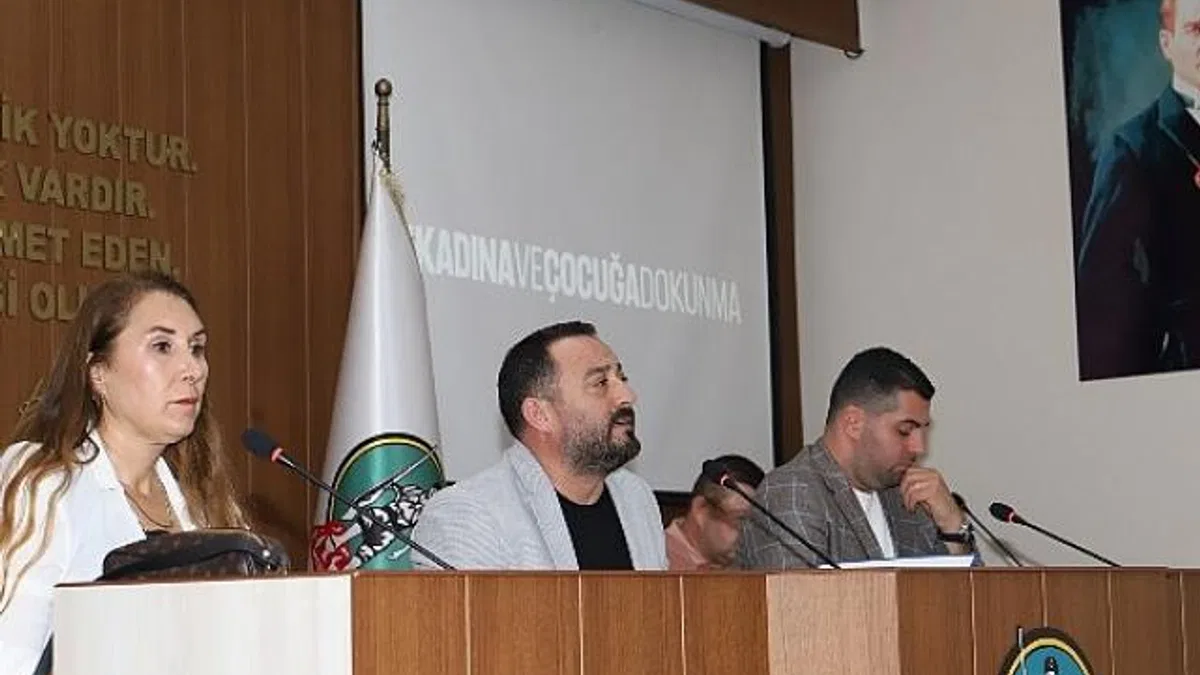 Başkan Turan’dan şiddete tepki