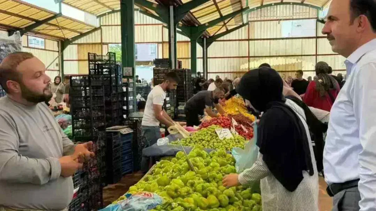 Konya’da Başkan Altay’dan esnaf ve vatandaş ziyareti