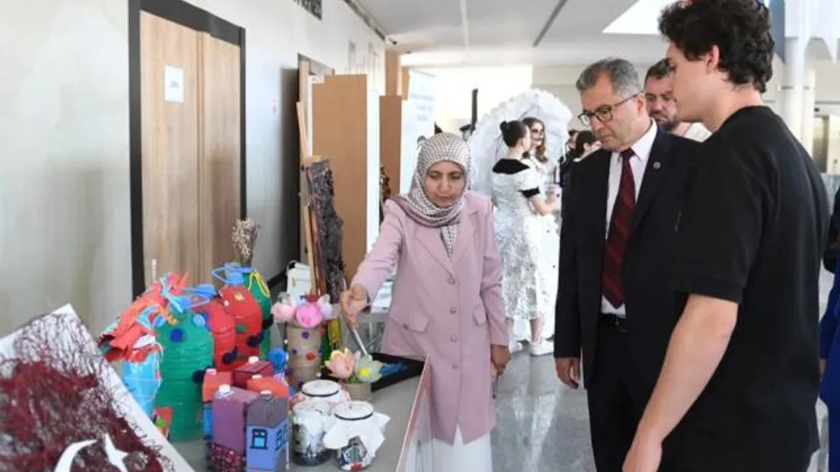 Bursa Osmangazi’de öğrenciler atık toplamak için yarıştı